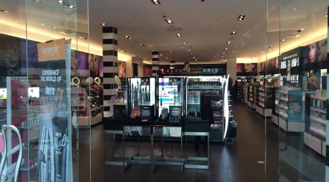 Discover the Best Polish Clinic and Doctor in the UK for Your Health and Wellness Needs with a Cosmetics Shop!